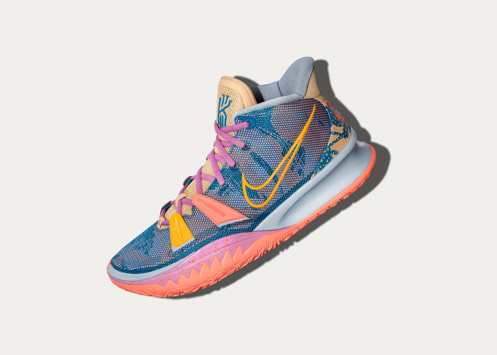 Kyrie 7